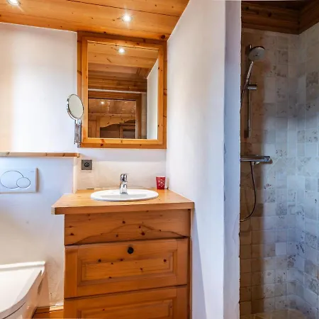 Grand De Charme Pour 14 Pers. A 500m Des Telecabines, Avec Ascenseur Et Wi-fi - Fr-1-754-8 * Morzine